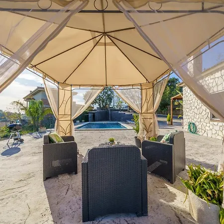 Refugio Lux, Piscina Privada & Aircon