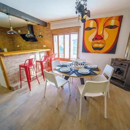Refugio Lux, Piscina Privada & Aircon Holiday home *